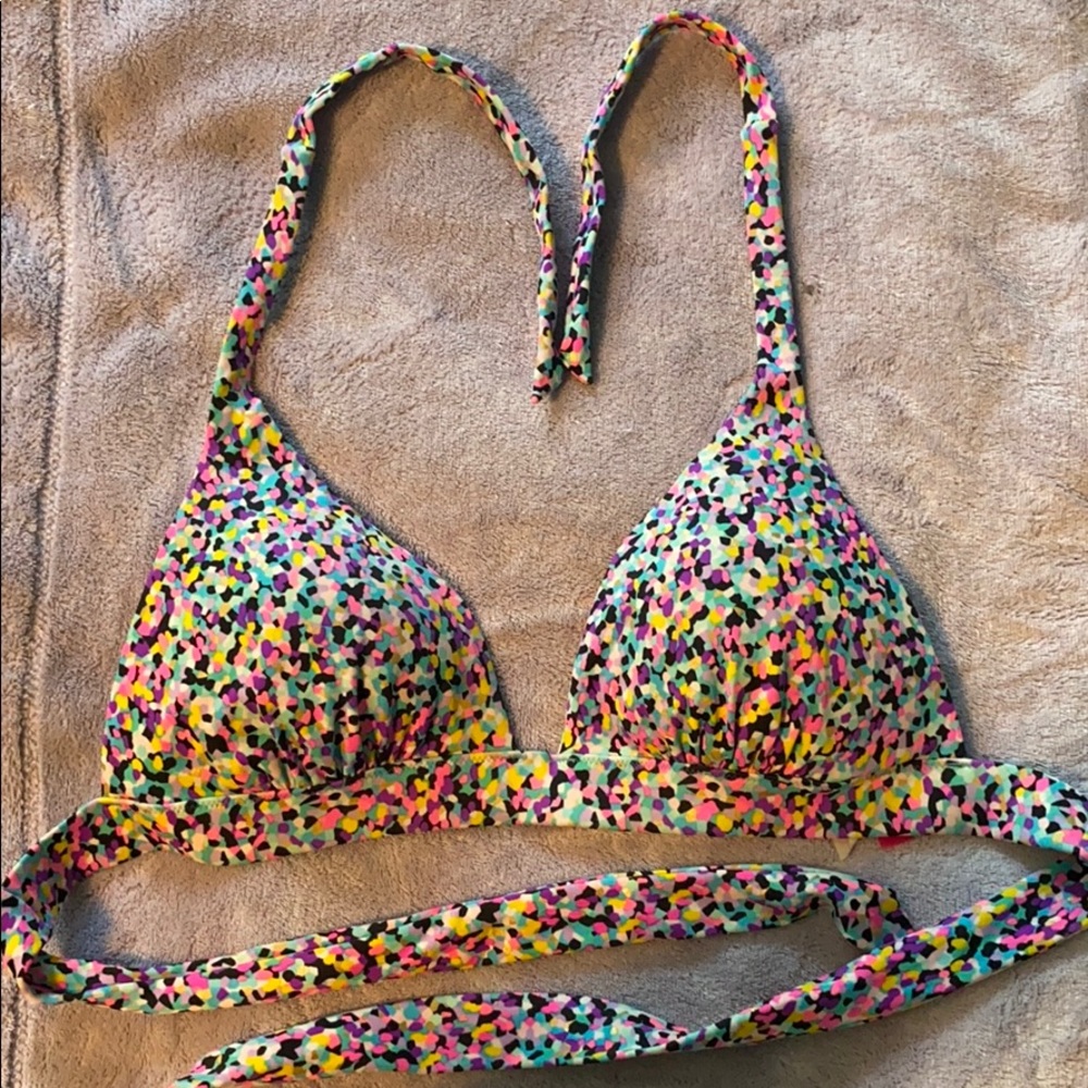 Victoria’s Secret Swimsuit Top
